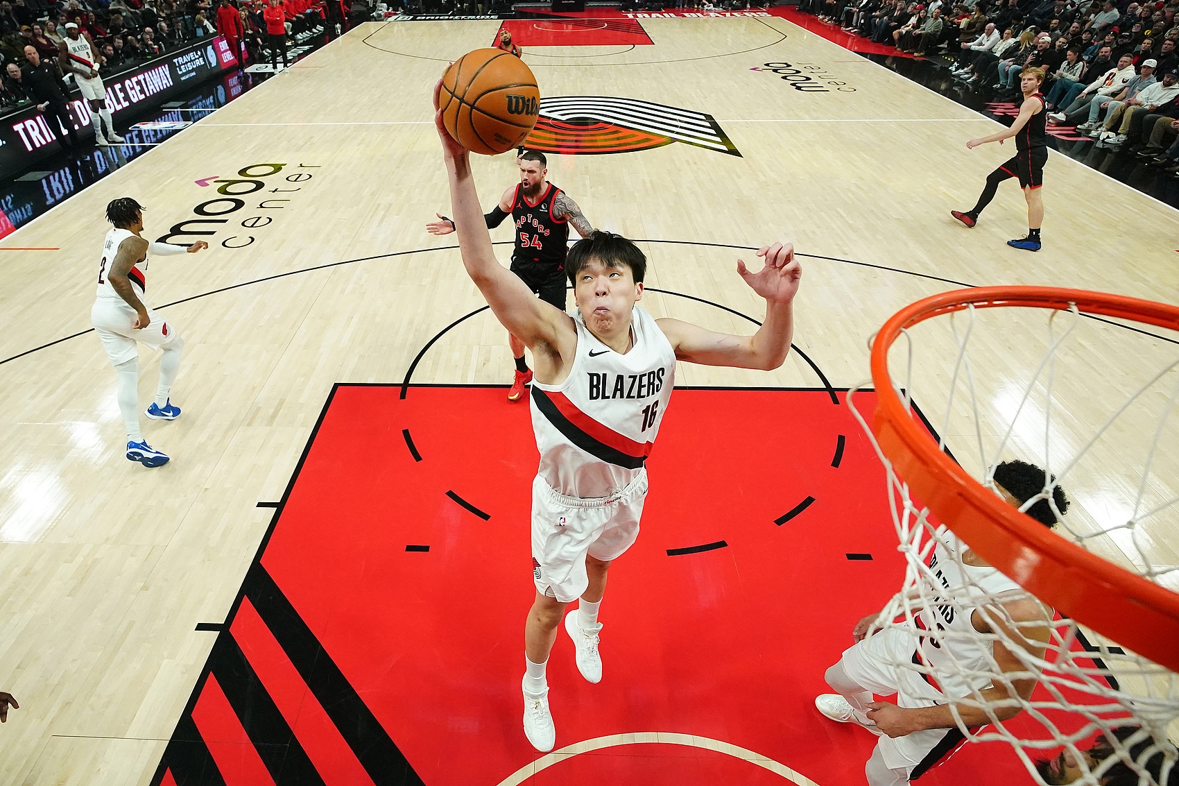 必一运动-NBA彩经：快船客胜爵士 掘金激战活塞 雷霆大胜鹈鹕