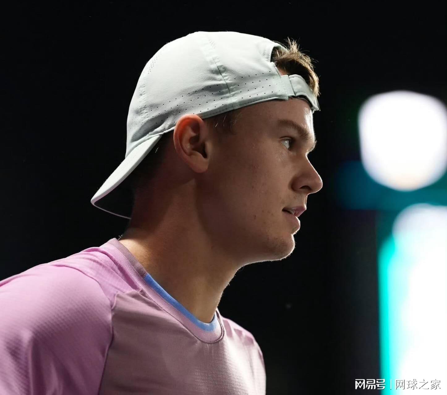 必一运动-鲁内建议顶尖球员大师赛只打一周，匈牙利女球员遭赛前死亡威胁